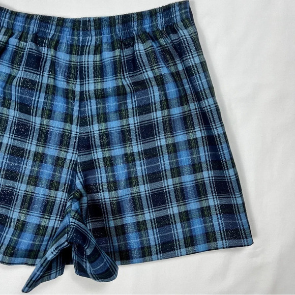 Y2K Plaid Mini Skirt - Picture 6 of 9